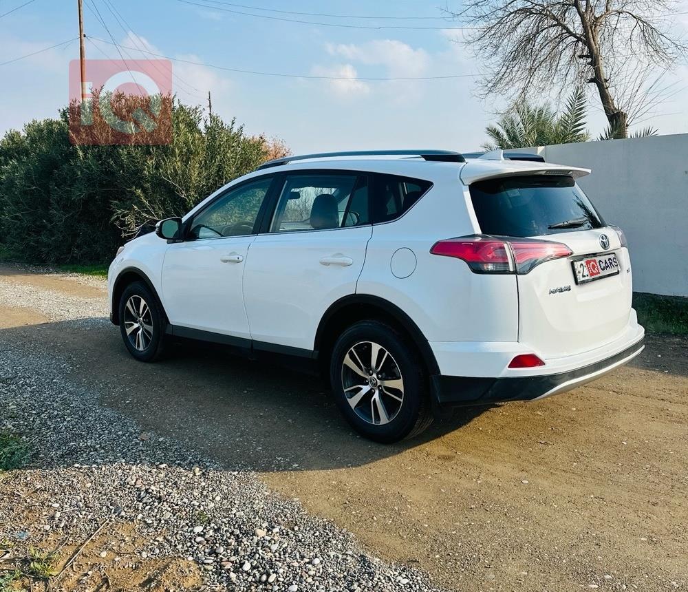 تويوتا راف 4